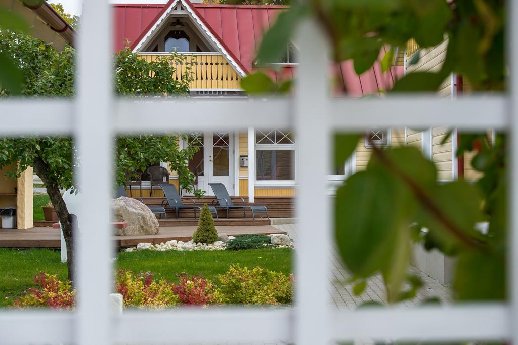 Posti Hostel Kardla Exterior photo