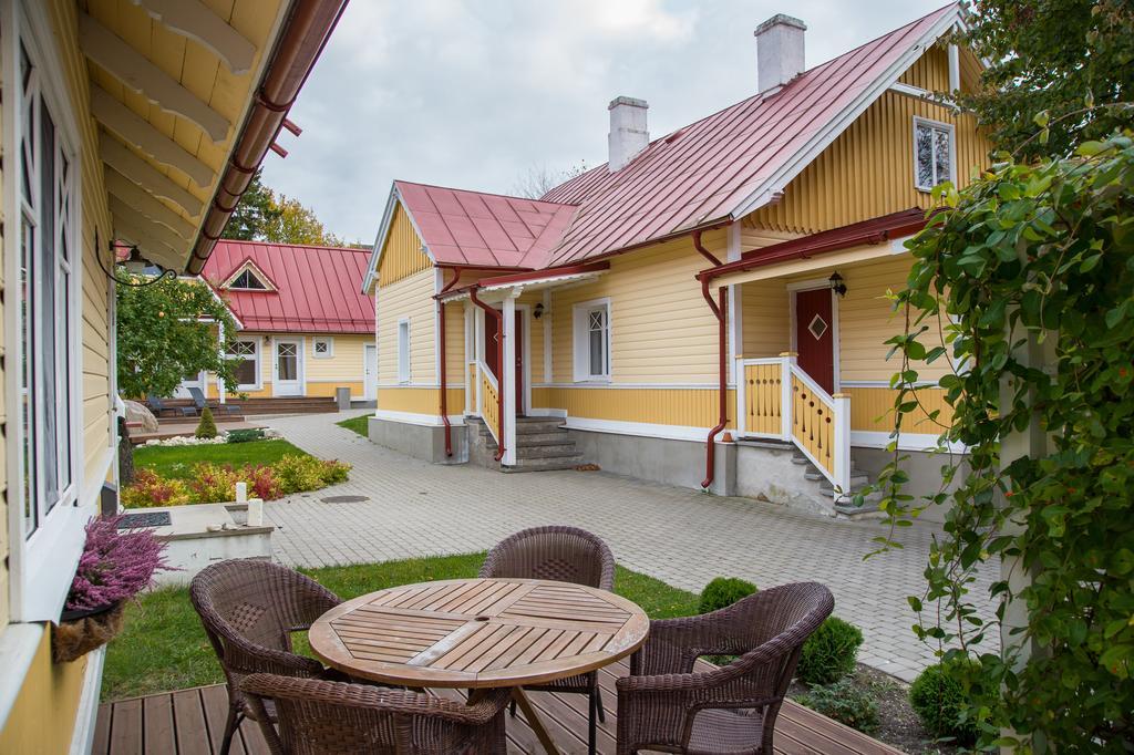 Posti Hostel Kardla Exterior photo