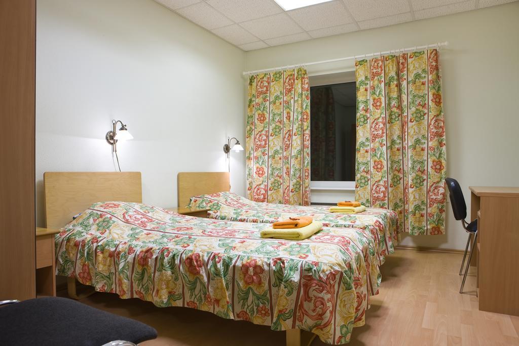 Posti Hostel Kardla Exterior photo
